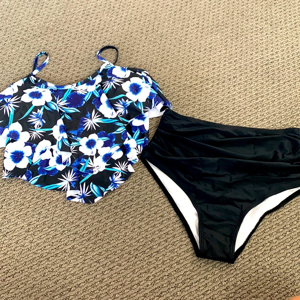 High waisted swim suit